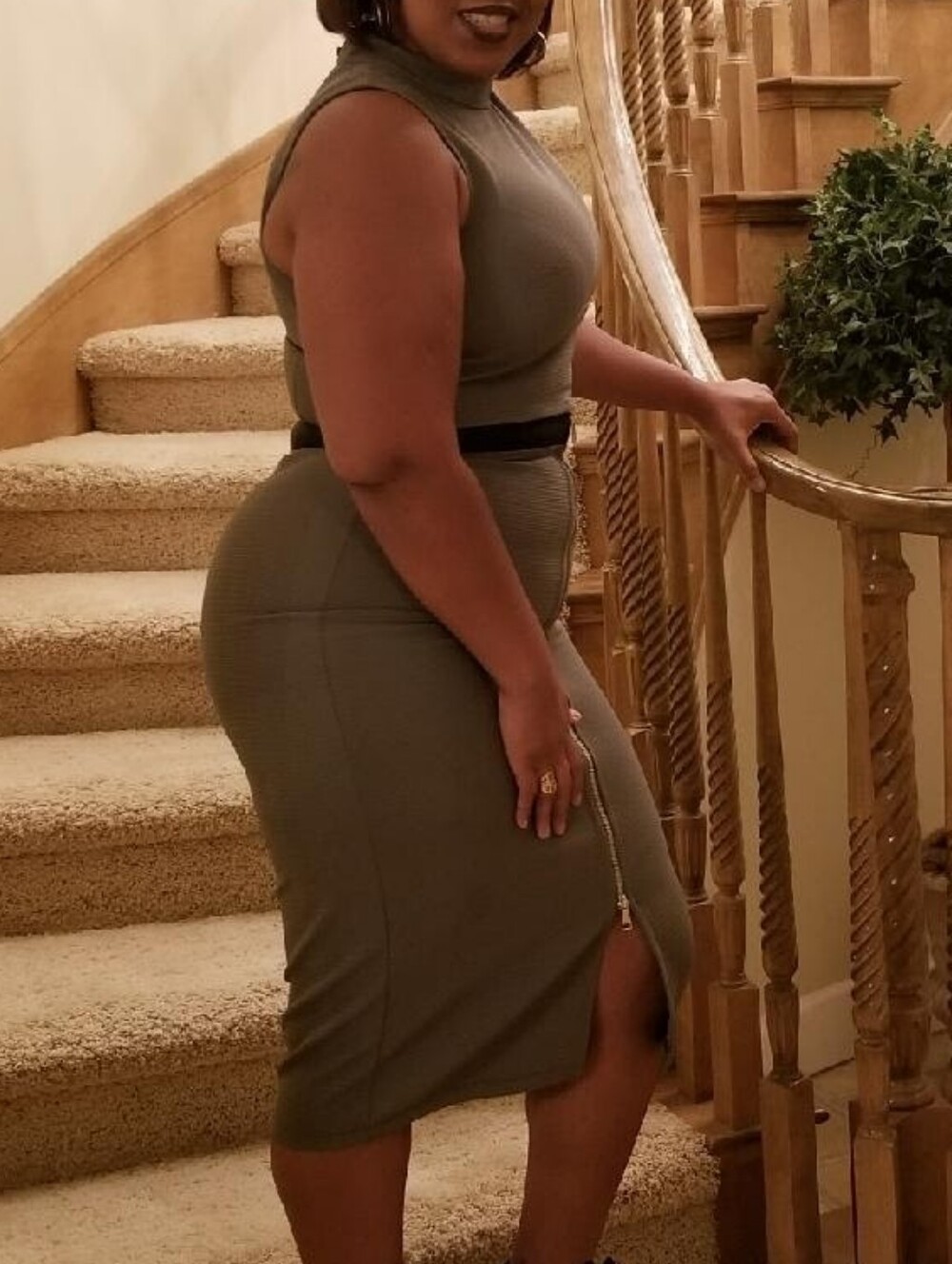 bebe Olive Green Ribbed Zip Front 2 Piece Skirt Set